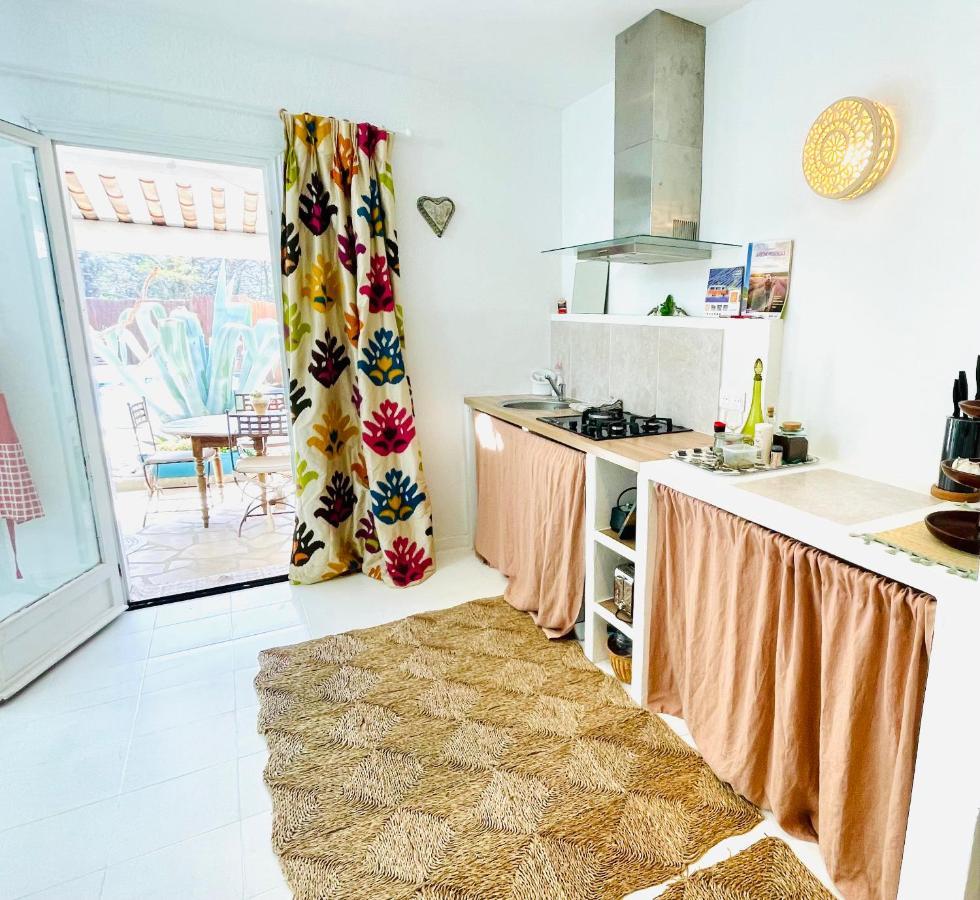 Cabanon Aloe Avec Piscine Chauffee & Bain Nordique Veaux Exterior foto